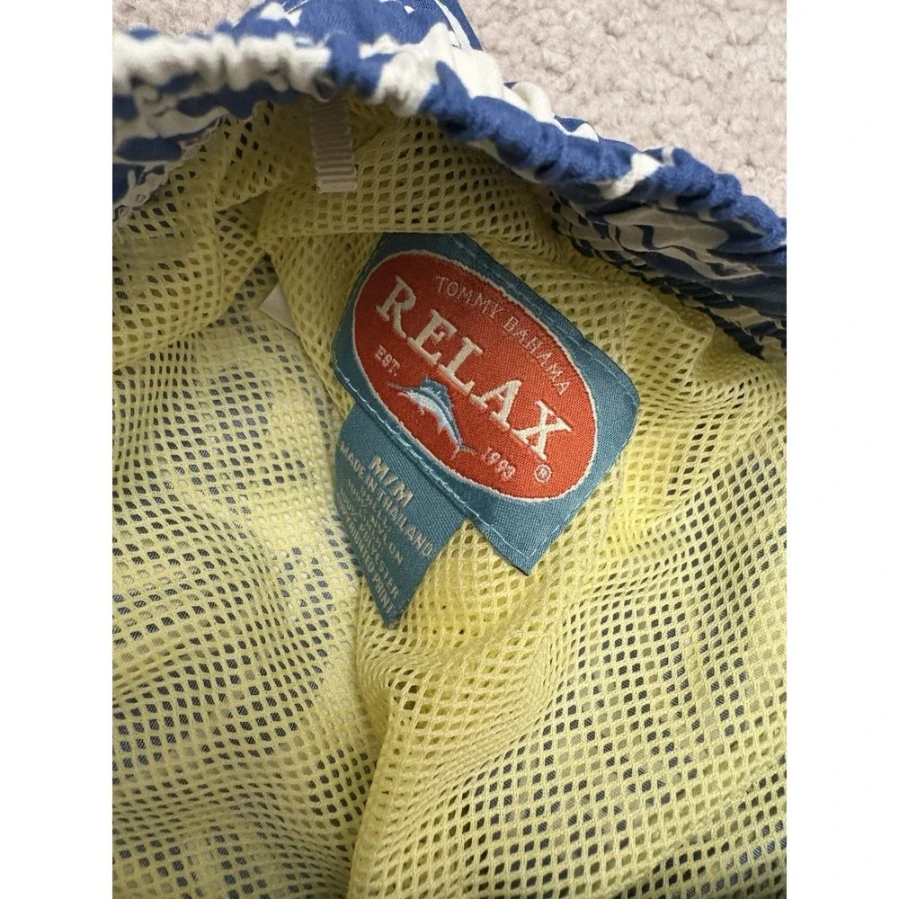 Tommy Bahama Relax Swim Trunks Mens Size M Blue White Floral Print Lined